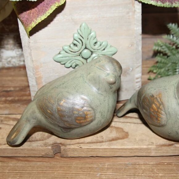 Rustic French Country Ceramic Decor Birds & Greenery Box Arrangement - Picture 2 of 8